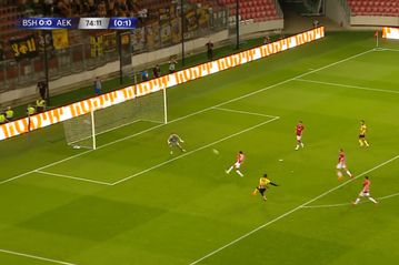 Η μεγάλη ευκαιρία της ΑΕΚ με το δοκάρι του Πιερό