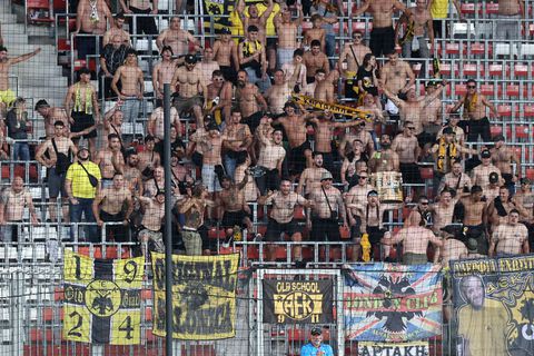 Στο πλευρό της ΑΕΚ ο κόσμος της για τη ρεβάνς με τη Χάποελ Μπερ Σεβά (pics)