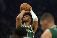 «Οι Σικάγο Μπουλς θέλουν τον Γιάννη Αντετοκούνμπο»