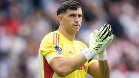 Κοιτάει τον Μαρτίνες για το τέρμα η Μάντσεστερ Γιουνάιτεντ