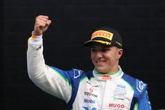 Χατζάρ: «Εξωπραγματικό που ανέβηκα στο βάθρο»