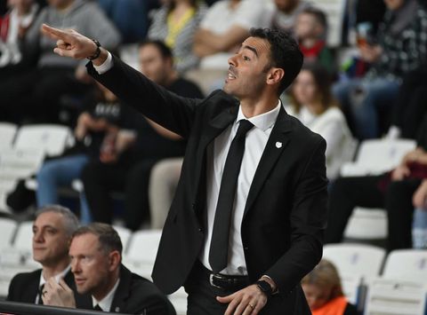 Στο team του Άρη ο Σερχάτ Τσετίν - Ποιός είναι ο νέος βοηθός προπονητή