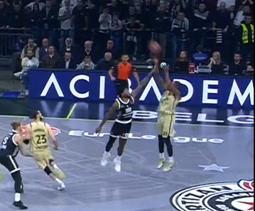 Το τρελό σουτ - νίκης του Κλάιμπερν από το κέντρο του γηπέδου (vid)