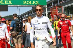 Τίτλοι τέλους για τον Μπάτον: Αποσύρεται από την επαγγελματική δράση