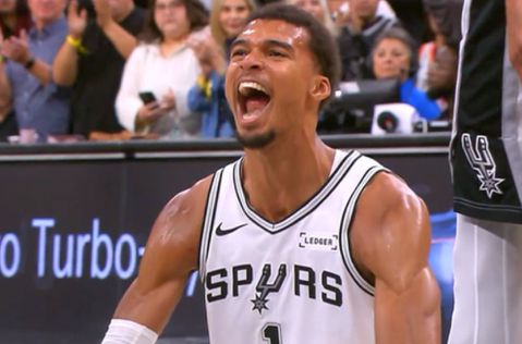 Οι Σπερς λύγισαν τους Χιτ και παρέμειναν αήττητοι