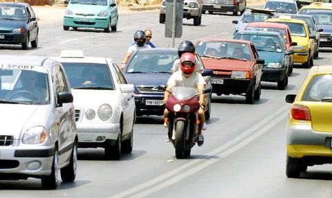 Σοβαρή πρόκληση για την Ελλάδα: Μεγάλο μέρος του κυκλοφορούντος στόλου οχημάτων της να ενδέχεται να θεωρηθεί «μη βιώσιμο»!