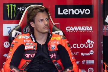 Ο Μπουλέγκα αντικαθιστά τον τραυματία Μαρκ Μάρκεθ για το φινάλε της σεζόν