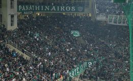 Σκληρή ανακοίνωση της θύρας 13: «Στο επόμενο θα φύγετε με κλωτσιές»