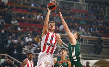 Τα highlights από τη μεγάλη νίκη του Ολυμπιακού επί του Παναθηναϊκού στο ΟΑΚΑ