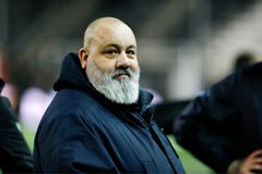 Καραπαπάς: «Μπούρδες κατσαρές όλα αυτά για άνδρες με πολιτικά» - Οι ατάκες για Ηλιόπουλο