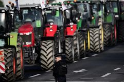 Μετά τις γιορτές κρίνεται αν η κυβέρνηση πάει για plan A ή plan B με τα αγροτικά μπλόκα