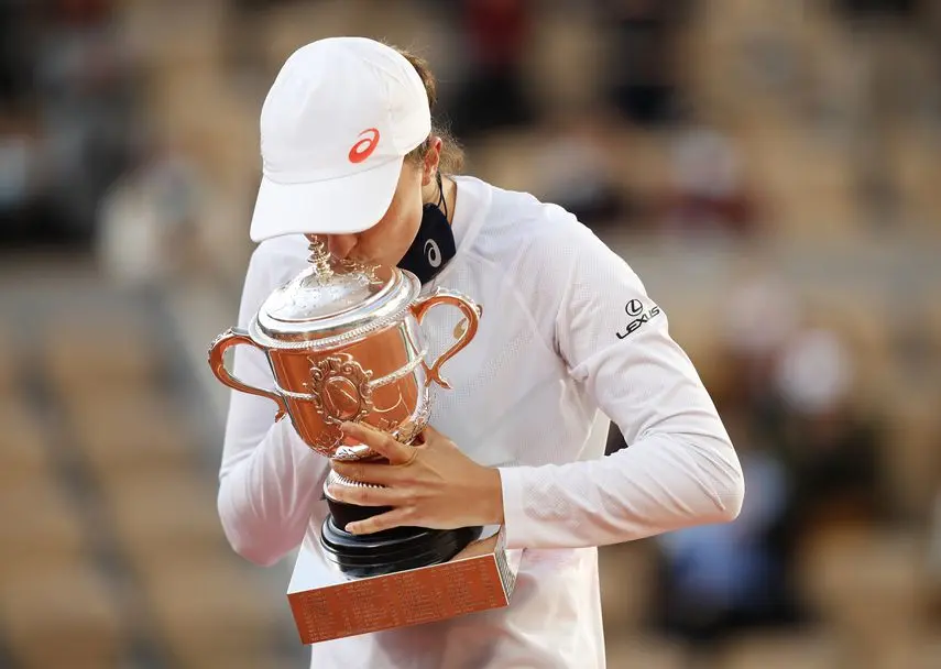 Roland Garros final: Iga Šviontek - Sofia Kenin 6:4, 6:1