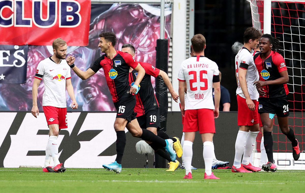 🎥 | 2 corners, 2 goals: Leipzig en Hertha hebben er op geoefend