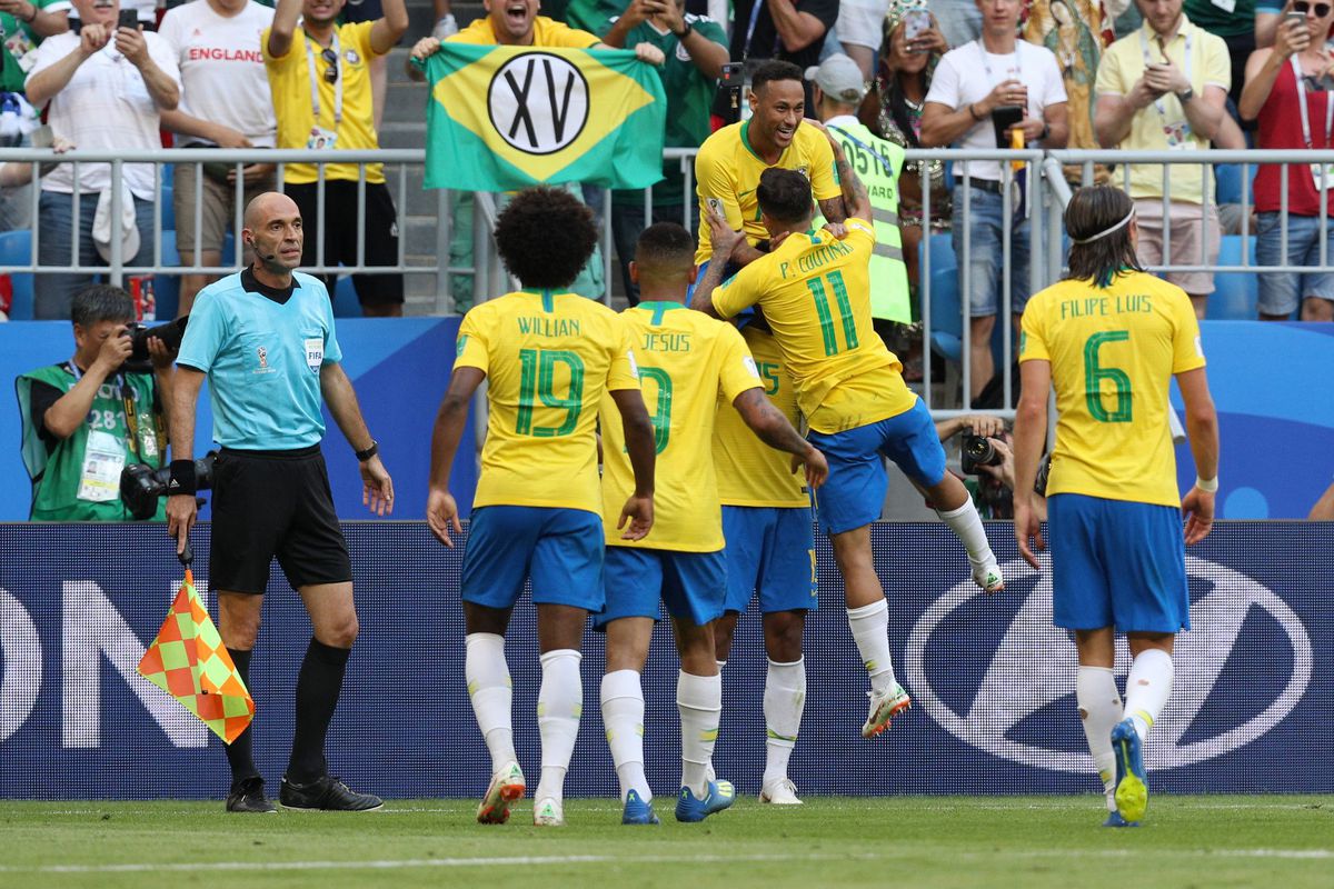 Neymar helpt Brazilië in lekker potje langs Mexico, Seleção naar kwartfinale (video's)