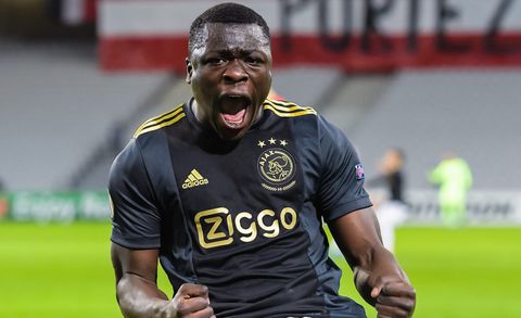 Brobbey was door dit doelpunt bijna langer gebleven bij Ajax: ‘Ik zei: ik blijf, ik teken’