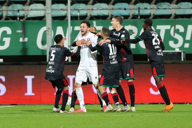 Keeper Koopmans kopt ADO in de beker door het oog van de naald