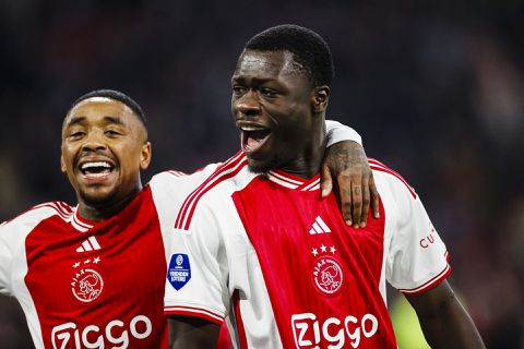 Geruchtenmolen draait op volle toeren: 'Brian Brobbey staat op radar van Champions League-club'