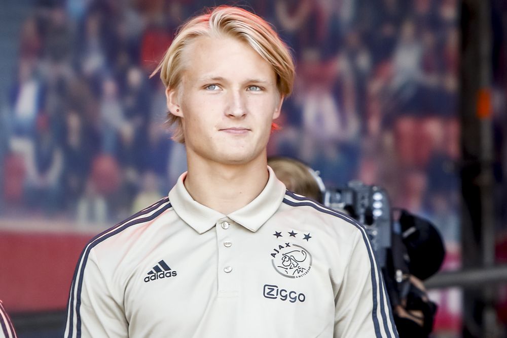 Dolberg moet rentree bij (Jong) Ajax uitstellen na nieuwe klachten