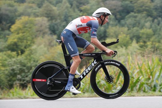 Bauke Mollema klimt vanwege rugproblemen niet meer op de fiets bij Ronde van Luxemburg