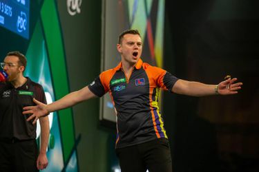 🎥 | Jeffrey de Graaf na nieuwe zege: 'Bij het ingooien kreeg ik er zelfs een 9-darter in'