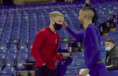 🎥 | Hakim Ziyech en Donny van de Beek ruilen shirtjes na doelpuntloos duel