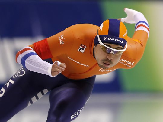 Verbij wint 1e 500 meter EK sprint, ook Nuis op het podium