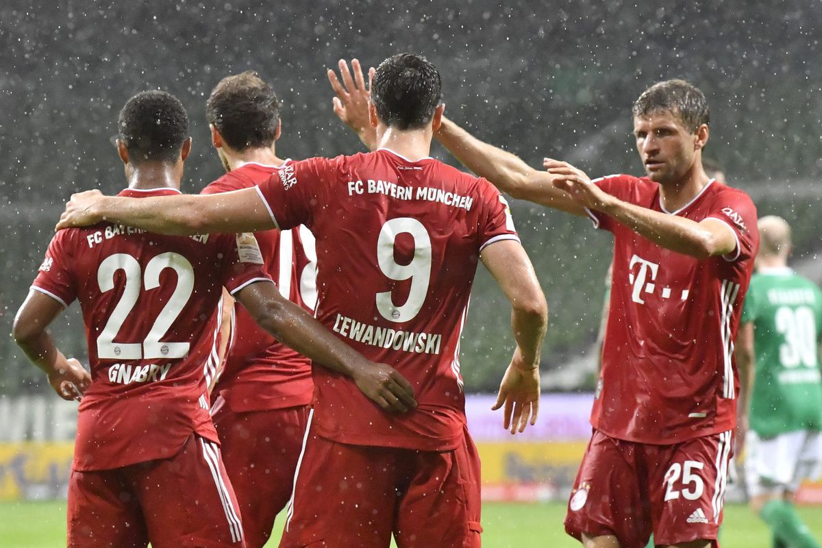 🎥 | Rekordmeister Bayern weer kampioen van Duitsland