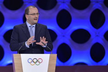 IOC-lid krijgt hartaanval tijdens Jeugd Olympische Spelen en overlijdt