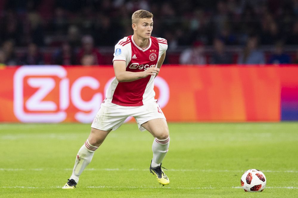 De Ligt blij met overwinning maar blijft kritisch: '2e helft was ondermaats'