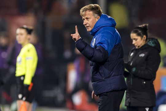 Andries Jonker door het dolle heen na bizarre achtbaan bij Oranje: 'Het mooiste van voetbal'