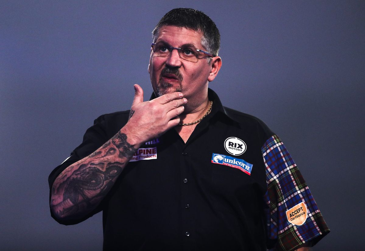 Gary Anderson dreigt het darten in de steek te laten: 'Als het zo moet, dan hoeft het van mij niet meer'