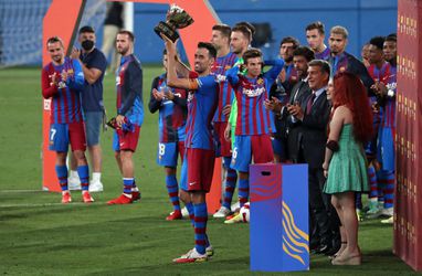 🎥 | Barcelona wint Trofeu Joan Gamper door goal en assist Memphis Depay