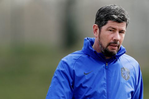Van de Looi blijft na EK waarschijnlijk trainer Jong Oranje