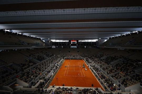 Eindelijk kunstlicht, dus vanaf 2021 ook avondsessies op Roland Garros