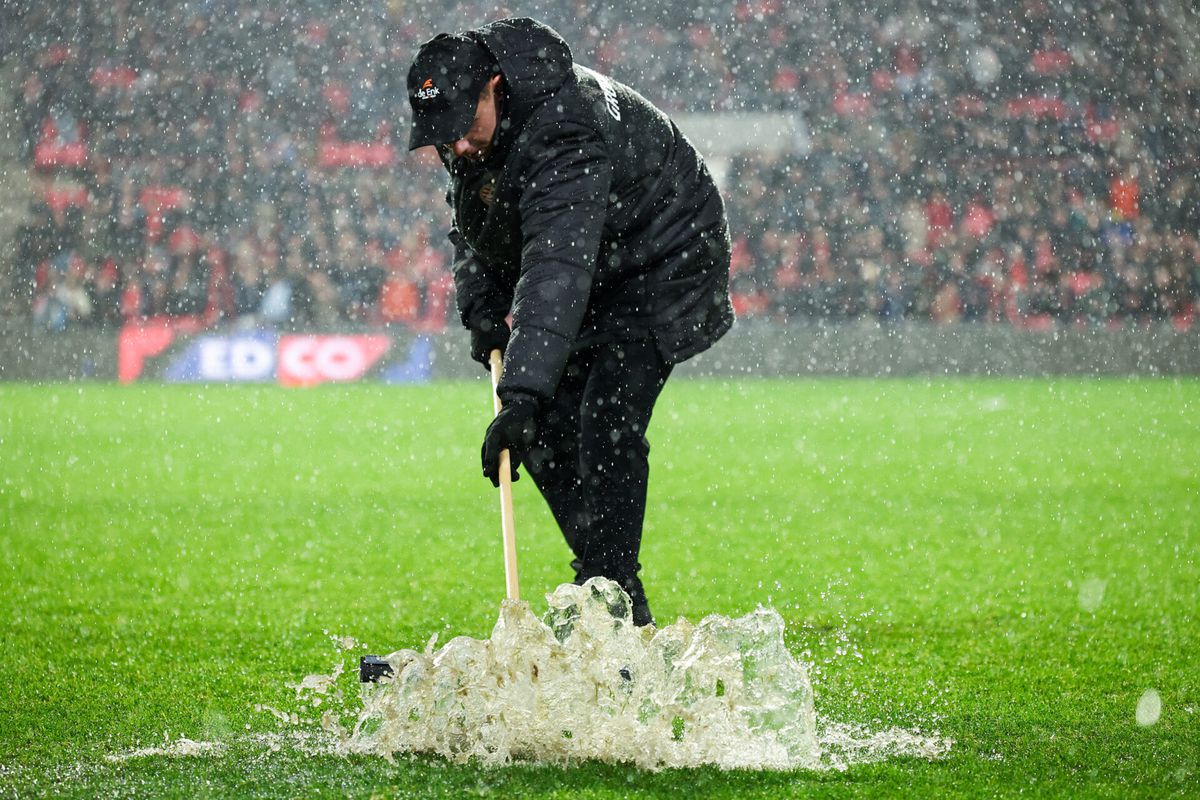 Dit is de nieuwe datum voor PSV - FC Twente in de KNVB Beker