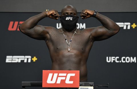 TV Gids: zo kijk jij vannacht naar UFC-vechter Rozenstruik