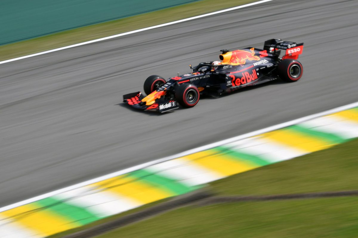 Red Bull breekt bijna record bij pitstops van Verstappen