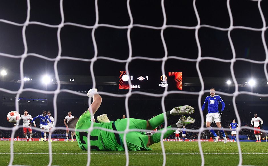 Dit zijn alle uitslagen van de Europa League en de standen na speelronde 4