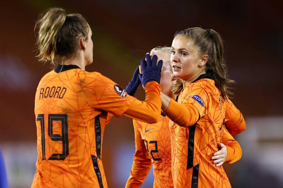 Dit is waarom de interland van de Oranje Leeuwinnen met België is verplaatst