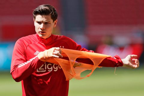 Deze spelers vechten mogelijk voor hun laatste kans bij Ajax