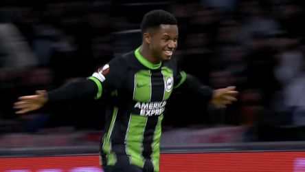 🎥 | Jonge Silvano Vos gaat grof in de fout: Ansu Fati zet Ajax binnen kwartier op achterstand