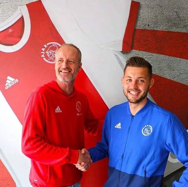 Ajax wil in gesprek met Cape Town over 'rel' rond Ulderink en Vonk