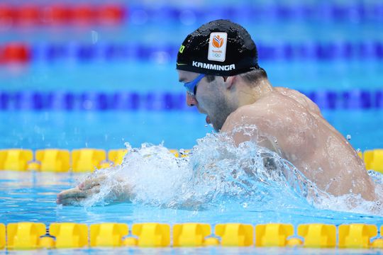 Arno Kamminga zwemt snelste tijd in serie van 200 meter schoolslag