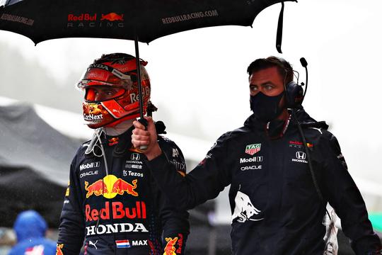Max Verstappen wil niet op deze manier winnen: 'Maar het was gewoon te gevaarlijk'