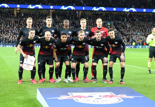 📸 | Baby van RB Leipzig-speler krijgt deze zieke mini-wagen cadeau