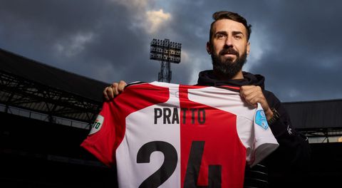 Advocaat begint tegen Sparta met debutant Pratto én Sinisterra