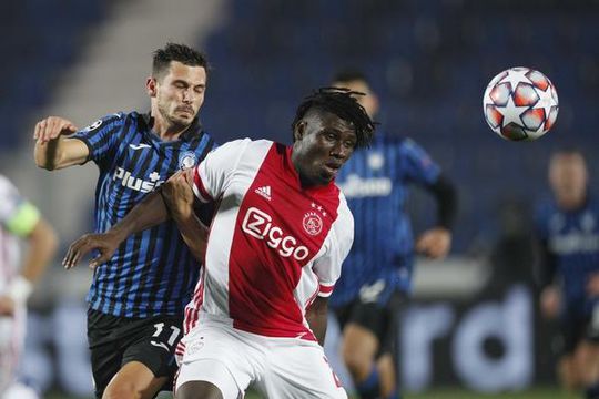 Let op: Ajax-Atalanta begint al om 18.55 uur en is op deze zenders live te zien