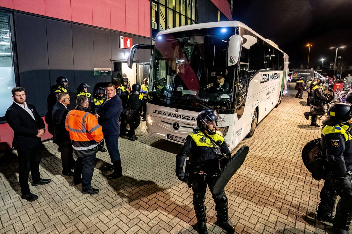 Legia Warschau maakt Nederland af in statement: 'Weer een incident'
