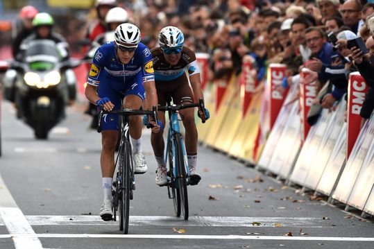 Quick-Step leiding klaar met parcours Parijs-Tours: 'Volgend jaar rijden we niet'