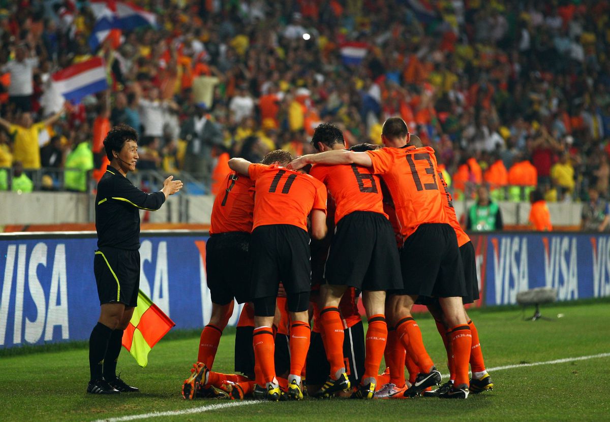 YES! FIFA gaat Nederland-Brazilië op WK 2010 helemaal opnieuw uitzenden